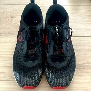 Lotto men’s running shoes